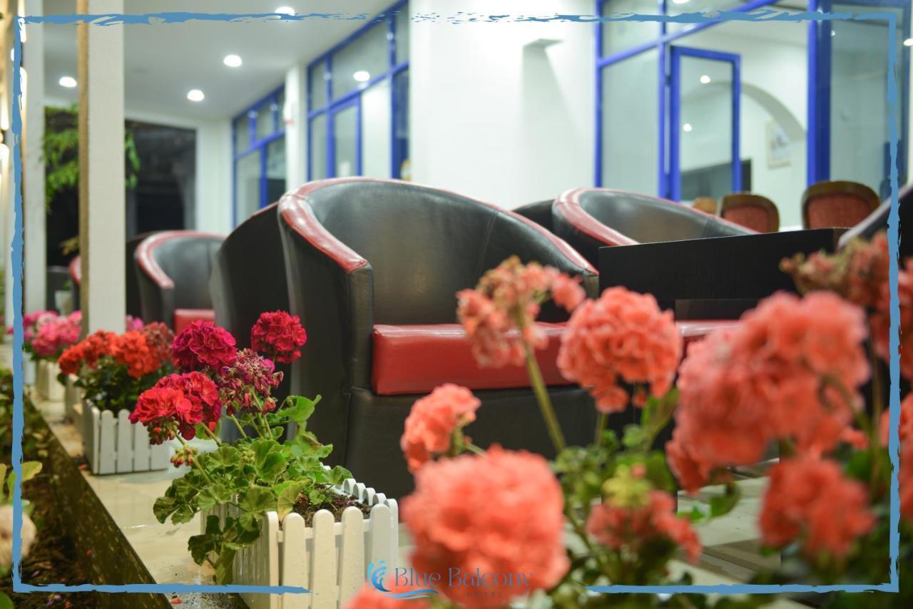 Blue Balcony Hotel Golem  Exterior foto